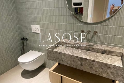 Купить квартиру в Эшампле, Испания с 3 спальни, 147м², № 2467 - фото 3