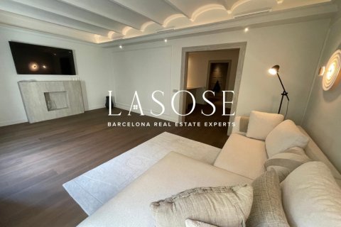 Купить квартиру в Эшампле, Испания с 3 спальни, 147м², № 2467 - фото 20