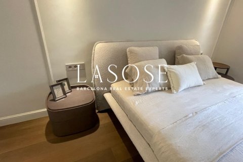 Купить квартиру в Эшампле, Испания с 3 спальни, 147м², № 2467 - фото 2