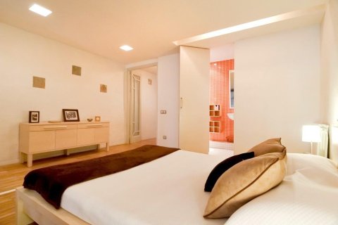 Купить квартиру в Старый город, Барселона, Испания с 2 спальни, 133м², № 2465 - фото 18