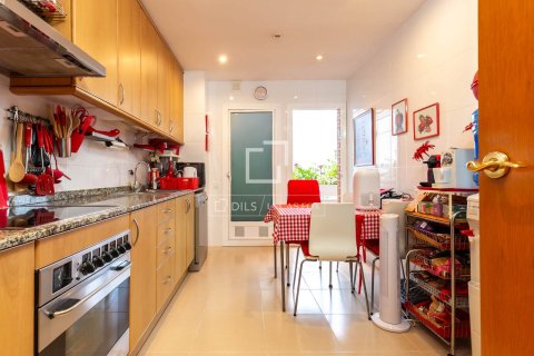 5 chambres penthouse à vendre à Sant Just Desvern, Barcelona, Catalonia, Spain № 4172 - photo 19