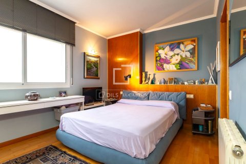 5 chambres penthouse à vendre à Sant Just Desvern, Barcelona, Catalonia, Spain № 4172 - photo 25