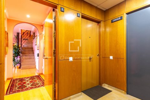 5 chambres penthouse à vendre à Sant Just Desvern, Barcelona, Catalonia, Spain № 4172 - photo 8