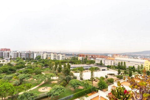 5 chambres penthouse à vendre à Sant Just Desvern, Barcelona, Catalonia, Spain № 4172 - photo 3