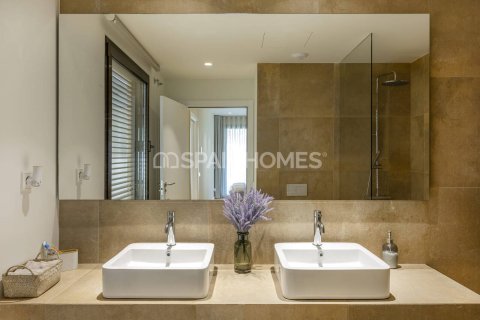 Купить квартиру в Бегур, Испания с 5 комнат, 121м², № 1087 - фото 20