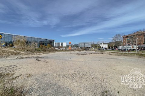 Купить земельный участок в Льорет-де-Мар, Испания 2320м², № 996 - фото 2