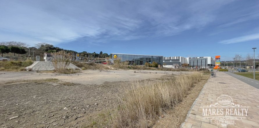 Земельный участок 2320м² в Льорет-де-Мар, Герона, Каталония, Испания № 996