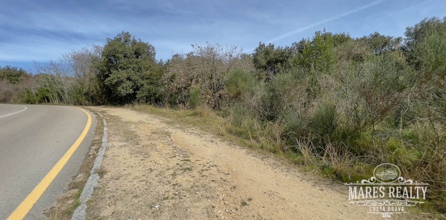 Земельный участок 1076м² в Льорет-де-Мар, Герона, Каталония, Испания № 995