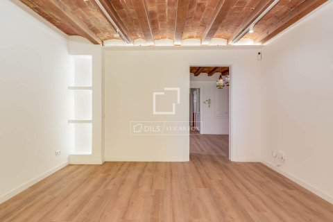 2 bedrooms apartment for sale in Barcelona, Catalonia, Spain № 7141 - photo 29