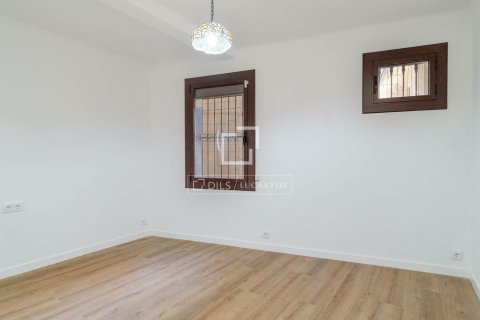 2 bedrooms apartment for sale in Barcelona, Catalonia, Spain № 7141 - photo 14