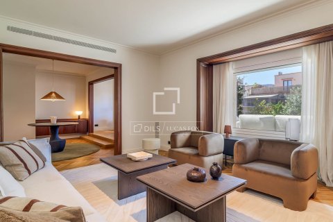 5 bedrooms penthouse for sale in Barcelona, Catalonia, Spain № 7145 - photo 28