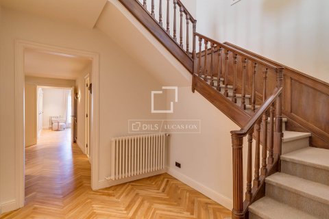 5 bedrooms penthouse for sale in Barcelona, Catalonia, Spain № 7145 - photo 13