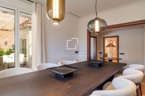 5 bedrooms penthouse for sale in Barcelona, Catalonia, Spain № 7145 - photo 25