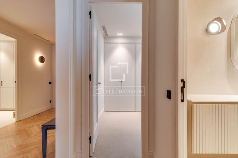 5 bedrooms penthouse for sale in Barcelona, Catalonia, Spain № 7145 - photo 5
