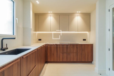 5 bedrooms penthouse for sale in Barcelona, Catalonia, Spain № 7145 - photo 20