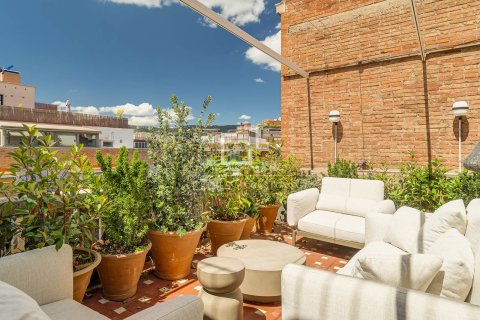 5 bedrooms penthouse for sale in Barcelona, Catalonia, Spain № 7145 - photo 23