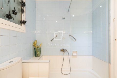 Купить квартиру в Барселона, Испания с 4 спальни, 133м², № 7143 - фото 5