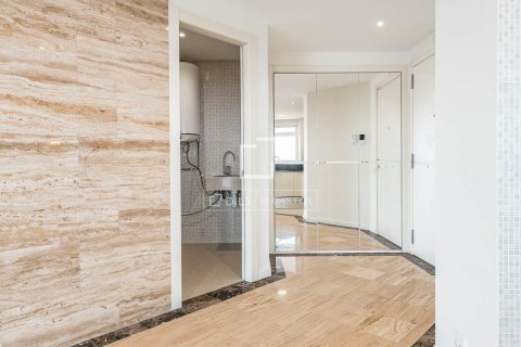 3 bedrooms apartment for sale in Barcelona, Catalonia, Spain № 7142 - photo 27