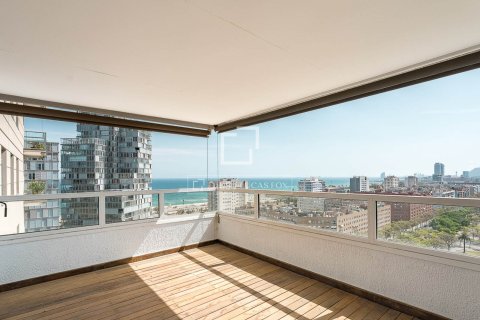 3 bedrooms apartment for sale in Barcelona, Catalonia, Spain № 7142 - photo 8