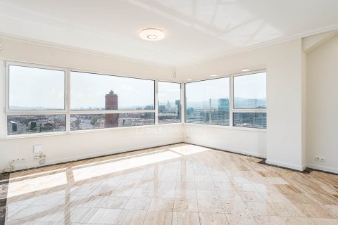 3 bedrooms apartment for sale in Barcelona, Catalonia, Spain № 7142 - photo 4