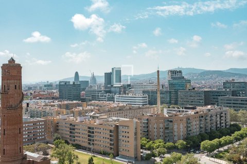 3 bedrooms apartment for sale in Barcelona, Catalonia, Spain № 7142 - photo 18