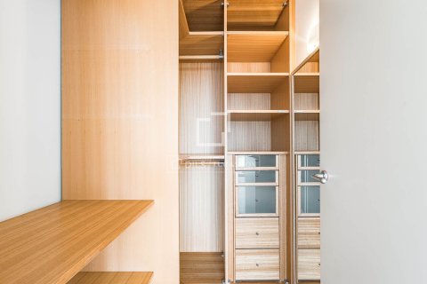 3 bedrooms apartment for sale in Barcelona, Catalonia, Spain № 7142 - photo 12