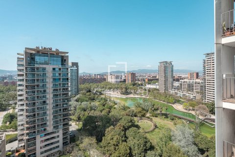 3 bedrooms apartment for sale in Barcelona, Catalonia, Spain № 7142 - photo 11