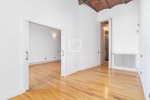 3 bedrooms apartment for sale in Barcelona, Catalonia, Spain № 7144 - photo 5