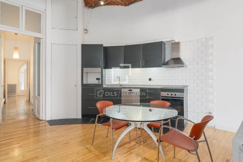 3 bedrooms apartment for sale in Barcelona, Catalonia, Spain № 7144 - photo 12