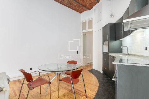 3 bedrooms apartment for sale in Barcelona, Catalonia, Spain № 7144 - photo 11