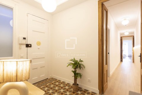 3 bedrooms apartment for sale in Barcelona, Catalonia, Spain № 7140 - photo 10