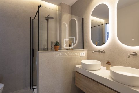 3 bedrooms apartment for sale in Barcelona, Catalonia, Spain № 7140 - photo 15