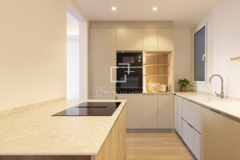 3 bedrooms apartment for sale in Barcelona, Catalonia, Spain № 7140 - photo 24