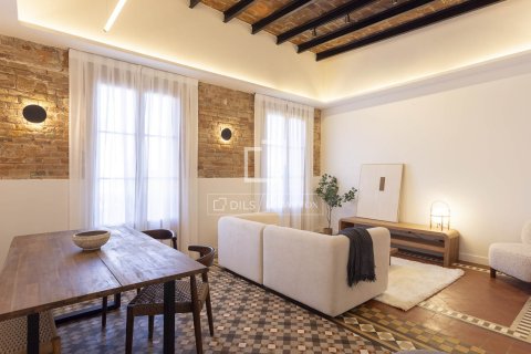 3 bedrooms apartment for sale in Barcelona, Catalonia, Spain № 7140