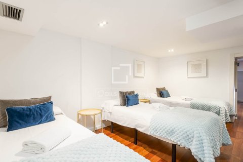 4 chambres apartment à vendre à Barcelona, Catalonia, Spain № 3799 - photo 22