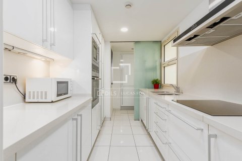 4 chambres apartment à vendre à Barcelona, Catalonia, Spain № 3799 - photo 14