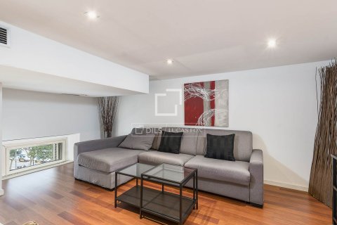 4 chambres apartment à vendre à Barcelona, Catalonia, Spain № 3799 - photo 9