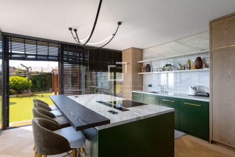 4 chambres villa à vendre à Sant Pol de Mar, Barcelona, Catalonia, Spain № 3801 - photo 13