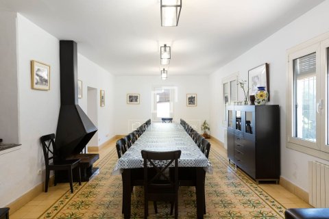 13 chambres villa à vendre à Arenys de Mar, Barcelona, Catalonia, Spain № 3797 - photo 15