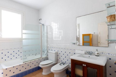 13 chambres villa à vendre à Arenys de Mar, Barcelona, Catalonia, Spain № 3797 - photo 13