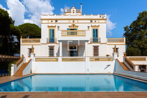 13 chambres villa à vendre à Arenys de Mar, Barcelona, Catalonia, Spain № 3797 - photo 27