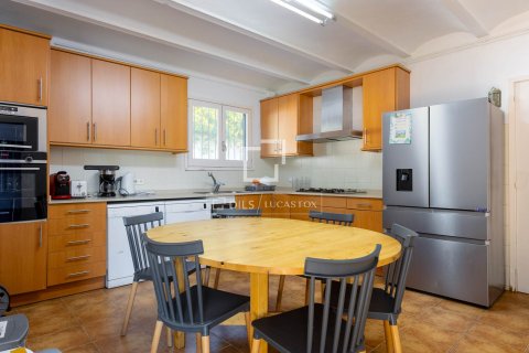 13 chambres villa à vendre à Arenys de Mar, Barcelona, Catalonia, Spain № 3797 - photo 17