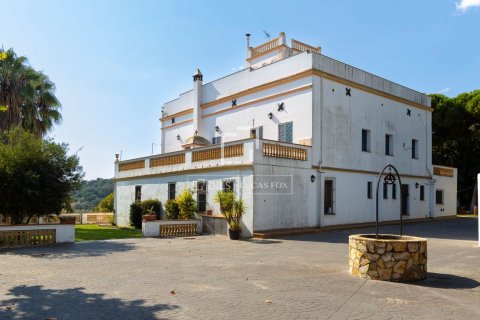 13 chambres villa à vendre à Arenys de Mar, Barcelona, Catalonia, Spain № 3797 - photo 23