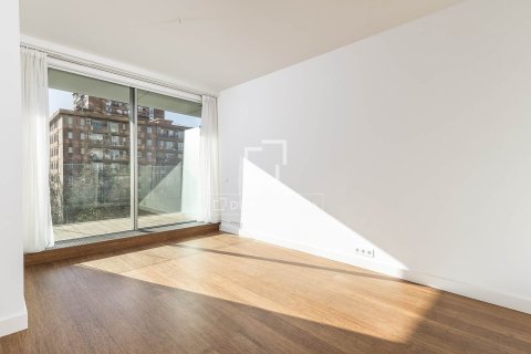 Apartamento de 2 dormitorios en venta en Barcelona, Cataluña, Spain № 4341 - foto 23