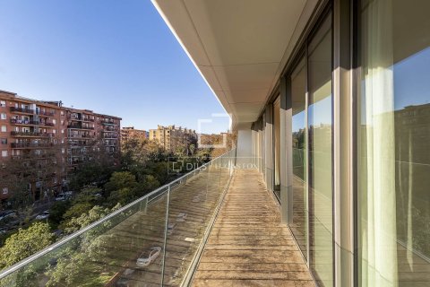 Apartamento de 2 dormitorios en venta en Barcelona, Cataluña, Spain № 4341 - foto 19