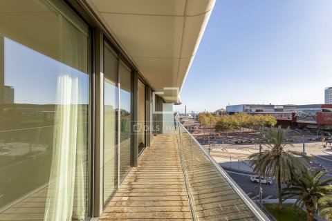 Apartamento de 2 dormitorios en venta en Barcelona, Cataluña, Spain № 4341 - foto 17