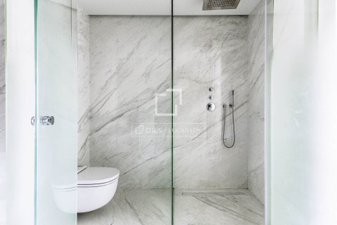 Apartamento de 2 dormitorios en venta en Barcelona, Cataluña, Spain № 4341 - foto 29