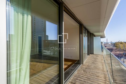 Apartamento de 2 dormitorios en venta en Barcelona, Cataluña, Spain № 4341 - foto 18