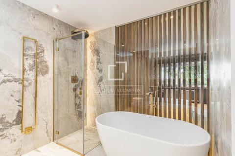 6 chambres apartment à vendre à Barcelona, Catalonia, Spain № 4346 - photo 30