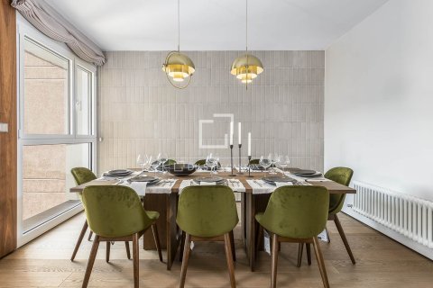 6 chambres apartment à vendre à Barcelona, Catalonia, Spain № 4346 - photo 14